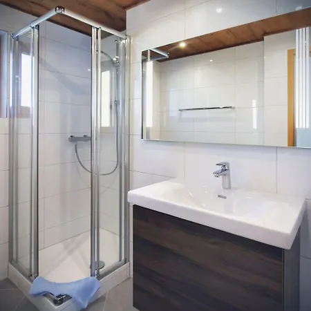 Apartamento Rifa - *